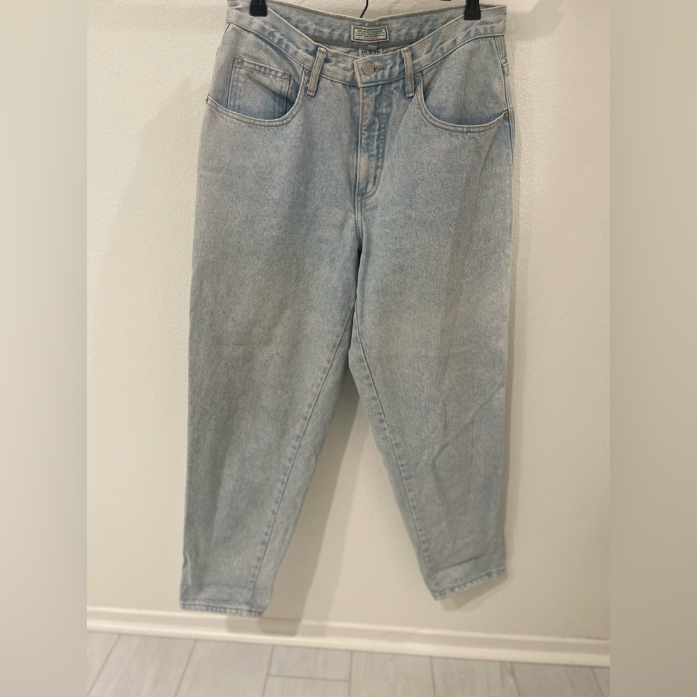 Vintage Guess by Georges Marciano mom Jeans - Picture 2 of 6